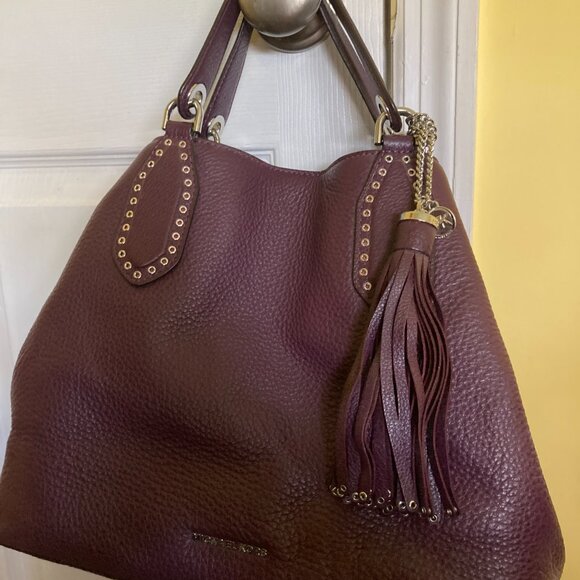 Elegant Purple Handbag with Tassel - Picture 6 of 9